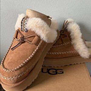 UGG Disquette Alpine Slippers